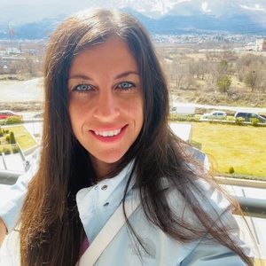 Meet your Posher, Gergana